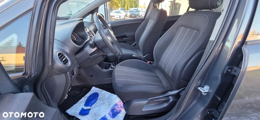 Opel Corsa 1.4 16V Energy - 31