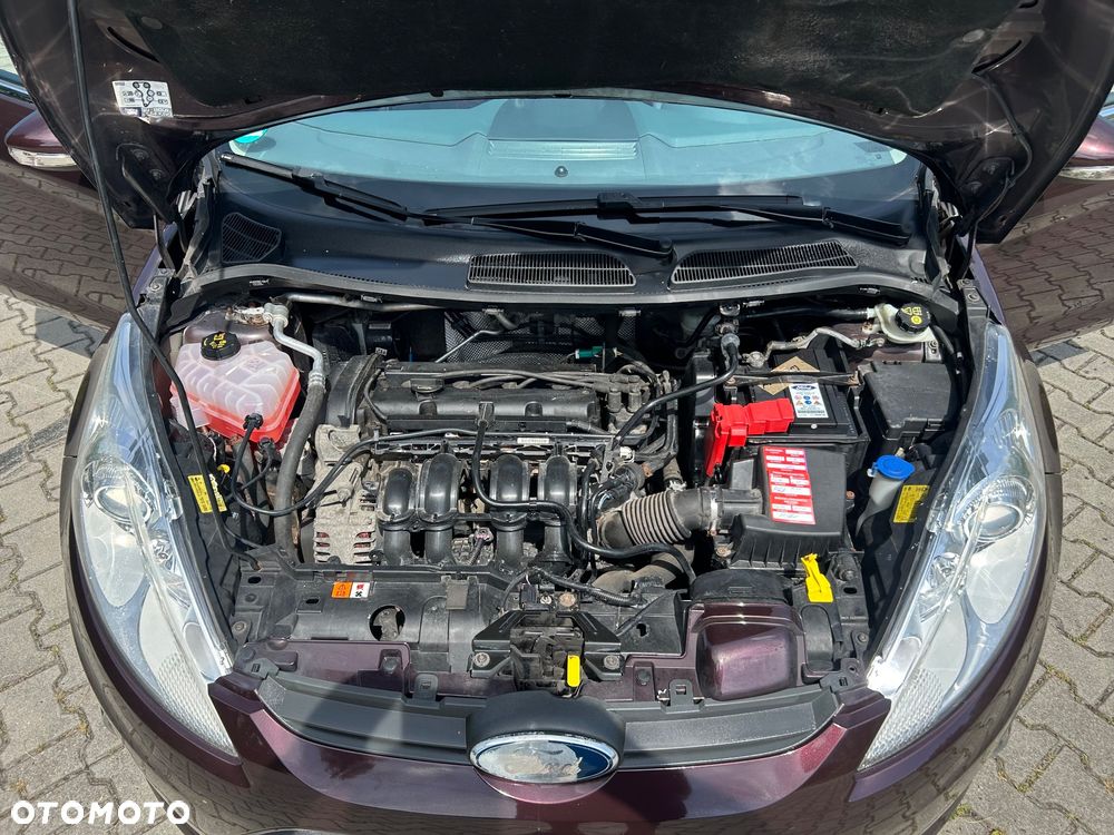 Ford Fiesta 1.4 Titanium - 23