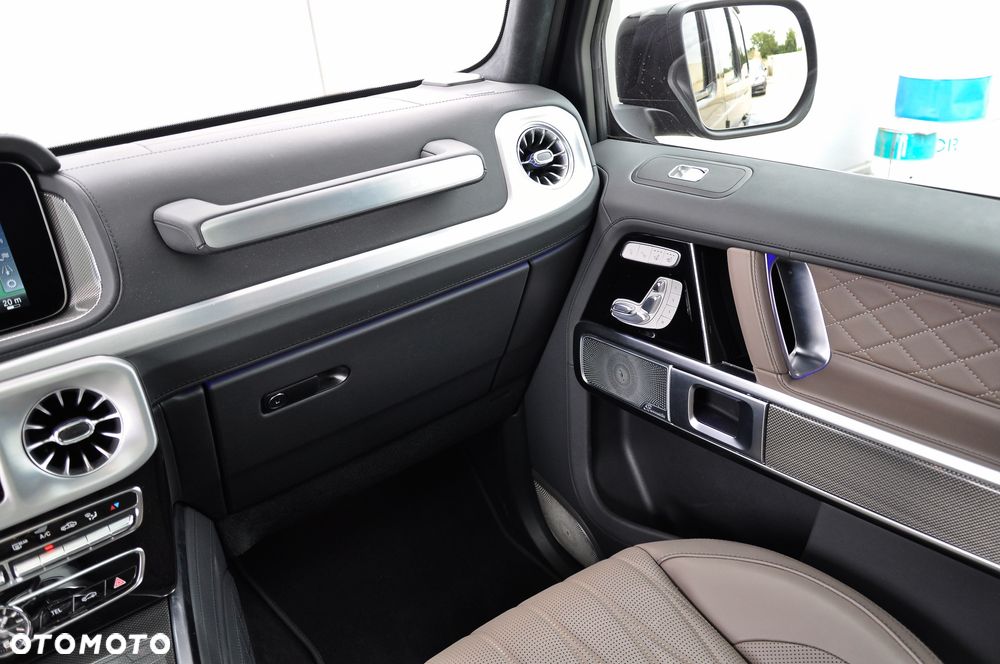 Mercedes-Benz Klasa G AMG 63 4x4 2 - 20