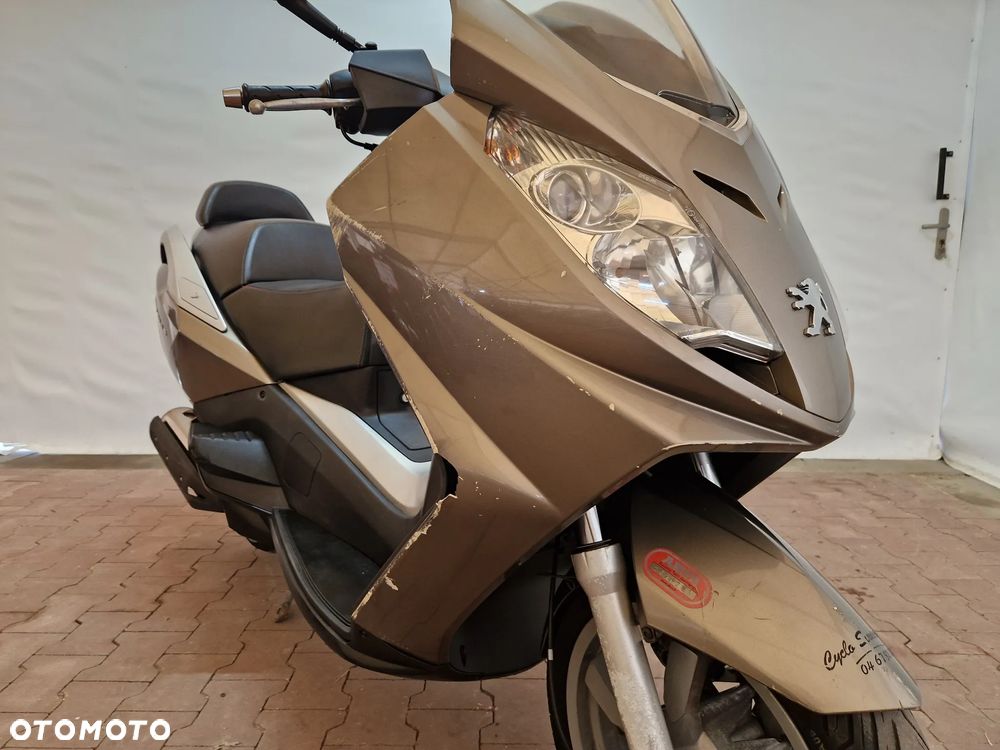 Peugeot Satelis - 12