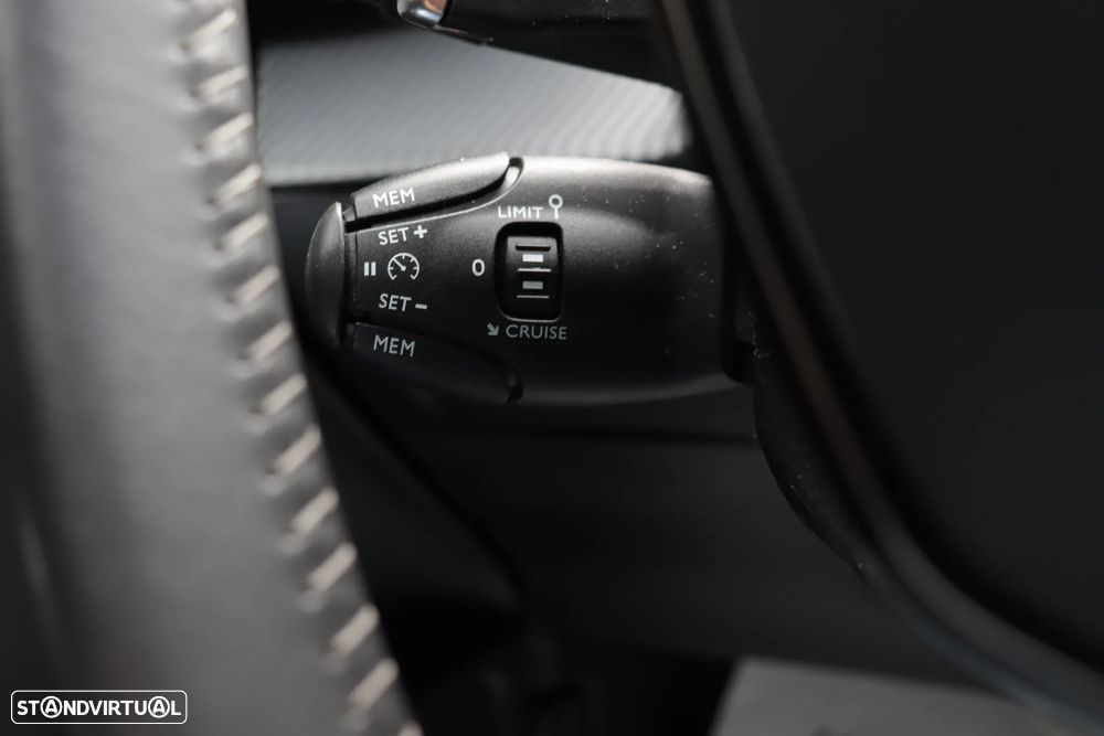 Peugeot 208 PureTech 100 EAT8 Active - 25