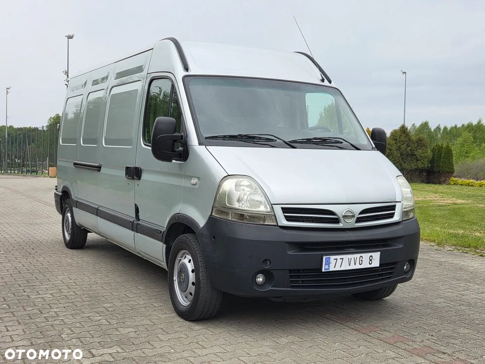 Nissan Interstar - 9