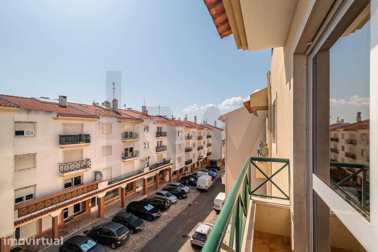 Apartamento T3 com garagem e sótão - Grande imagem: 3/41