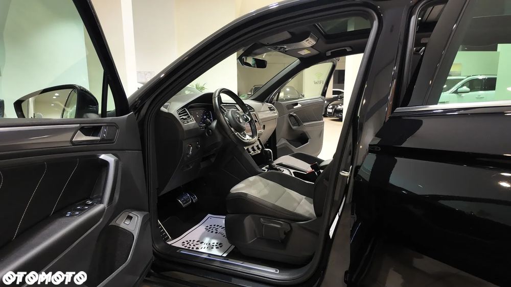 Volkswagen Tiguan 2.0 TDI SCR DSG R-Line - 22