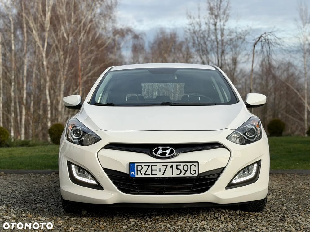 Hyundai i30 1.4 Comfort - 14