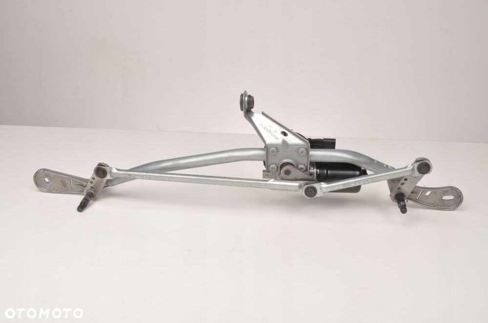 BMW G20 MECHANIZM WYCIERACZEK PRZÓD W000090818 UK - 1