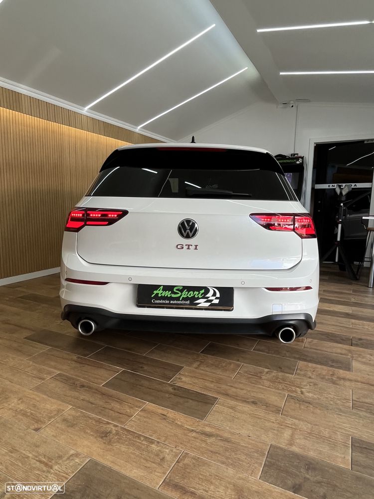 VW Golf 2.0 TSI GTI DSG - 54
