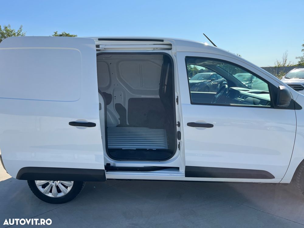 Renault Express - 4