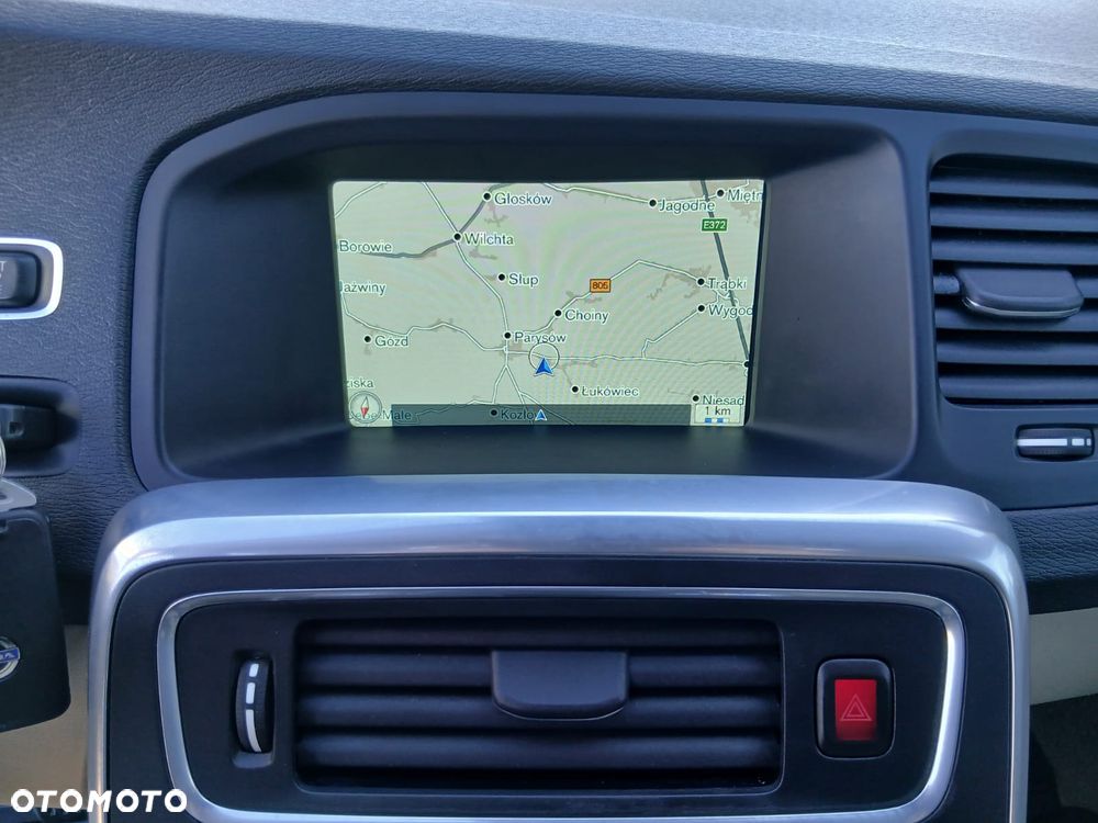 Volvo V60 Cross Country D3 Summum - 23