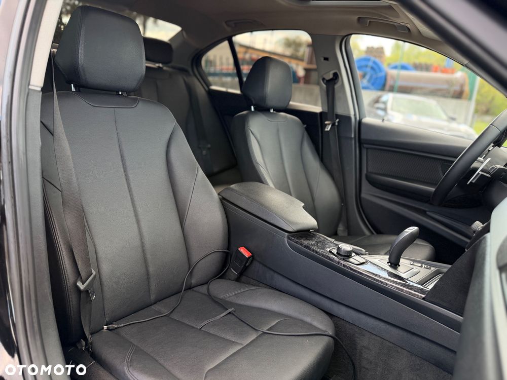 BMW Seria 3 - 13