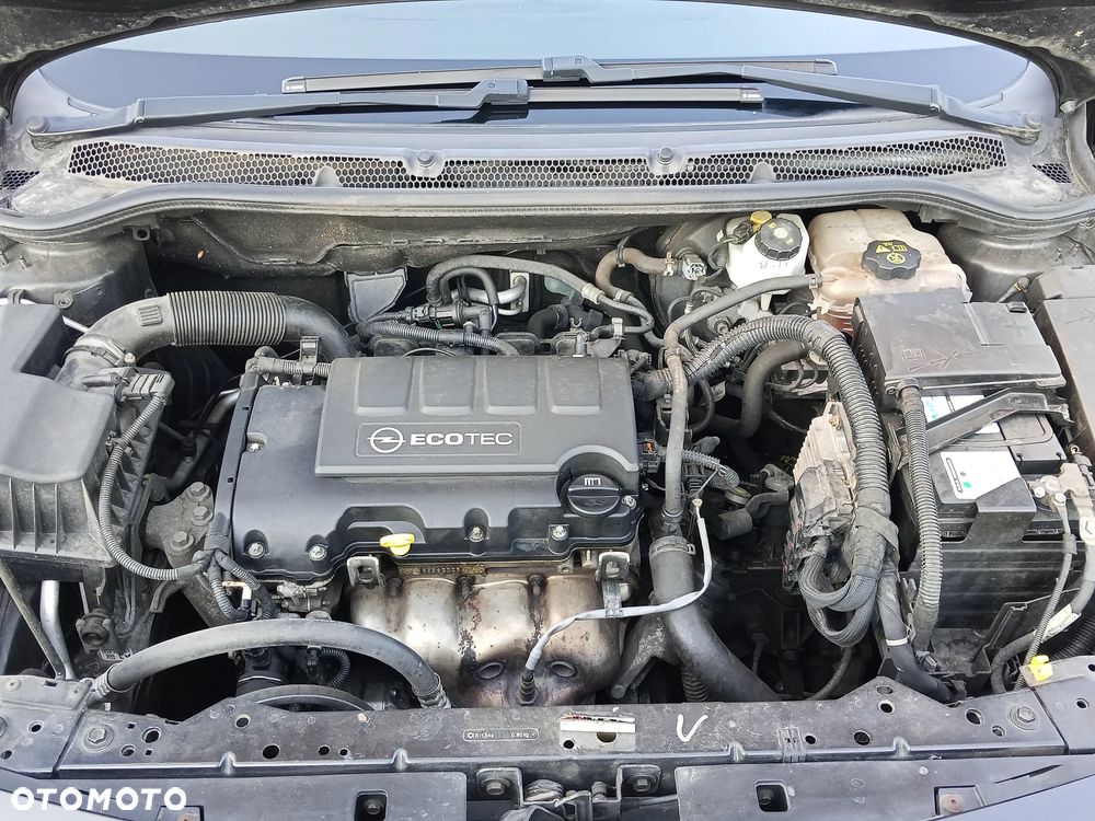Opel Astra 1.4 Cosmo - 7