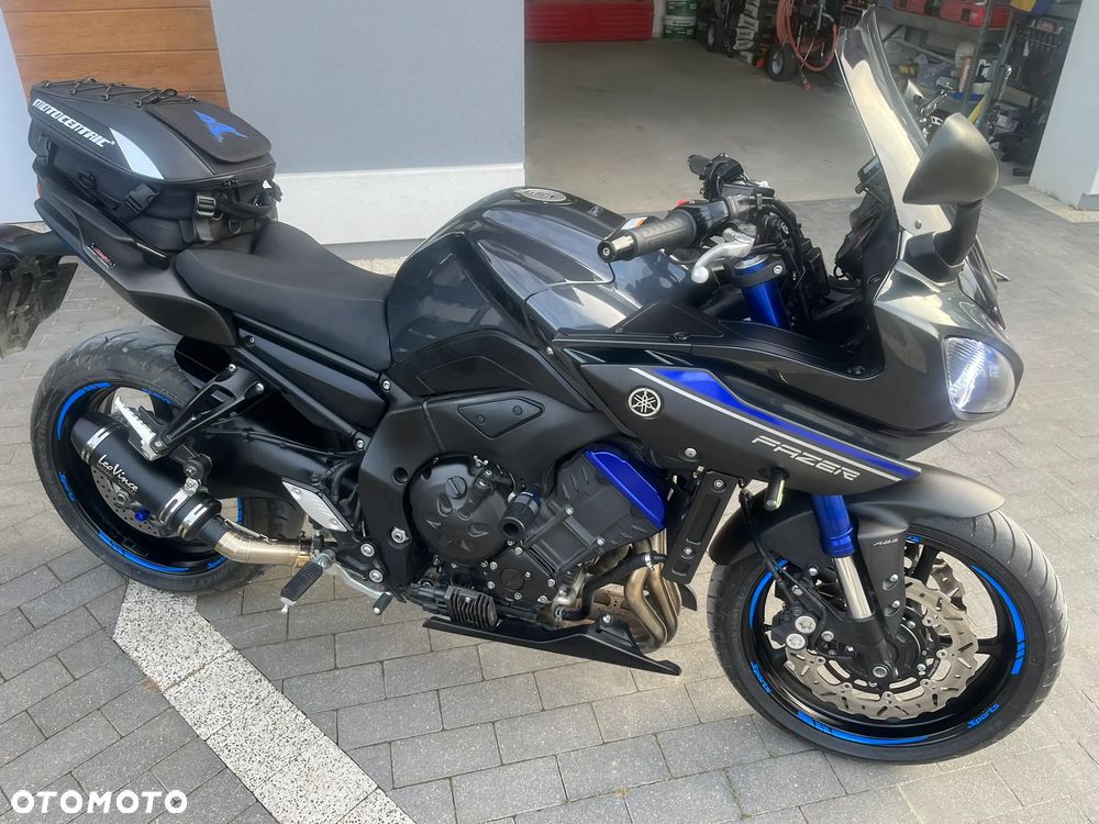 Yamaha FZ8 - 7