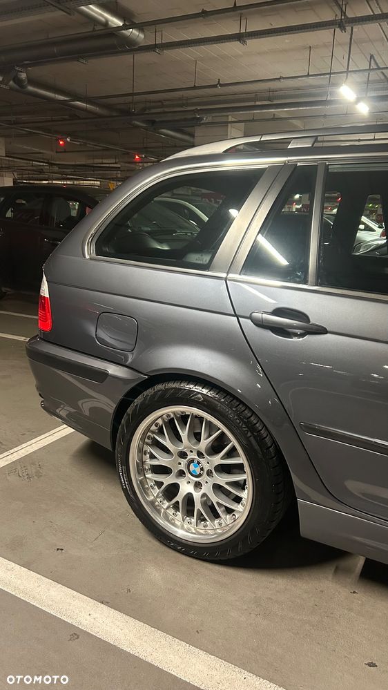 BMW Seria 3 330d - 10