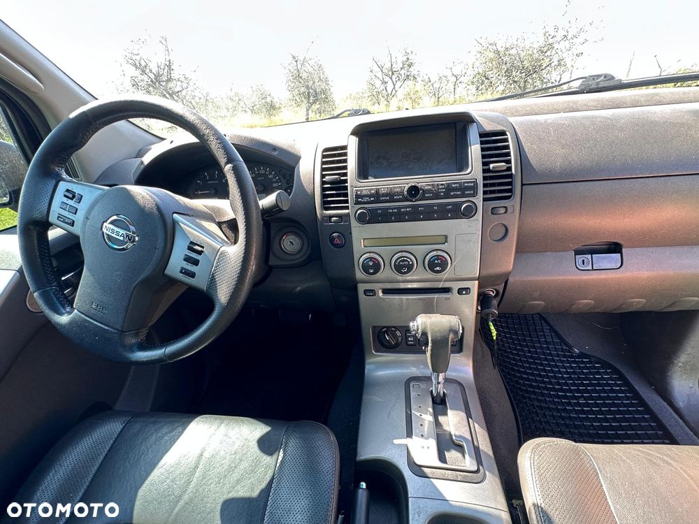 Nissan Navara - 6