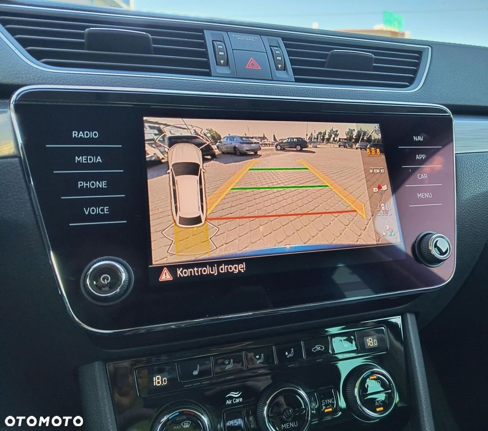 Skoda Superb 2.0 TSI Style DSG - 19