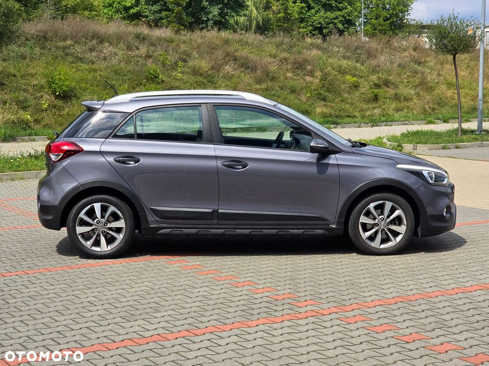 Hyundai i20 blue 1.0 T-GDI Active YES Plus - 6