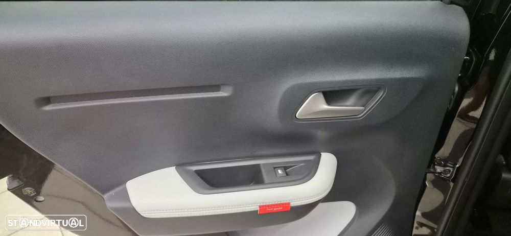 Citroën e-C3 44 kWh Autonomia Conforto Max - 31