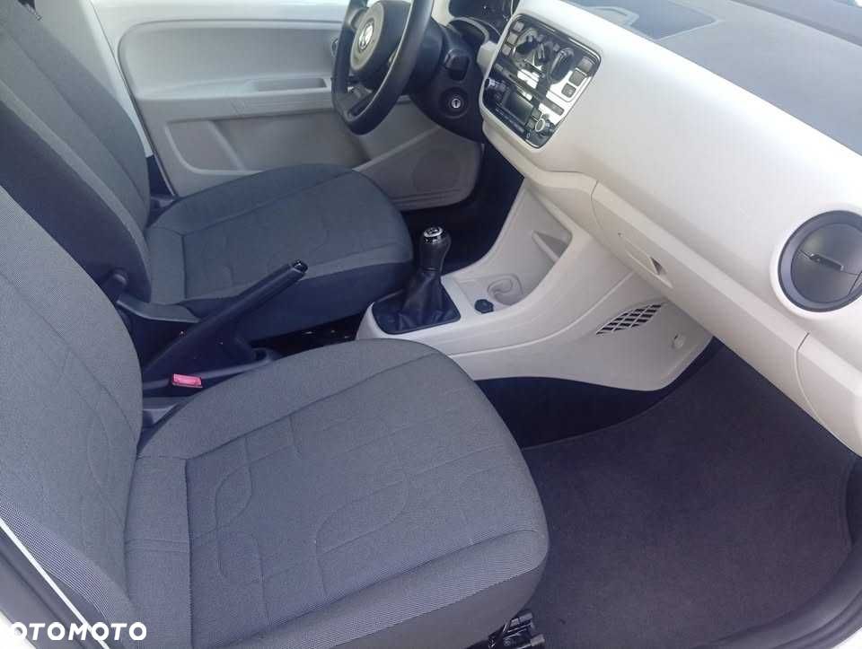 Volkswagen up! - 5