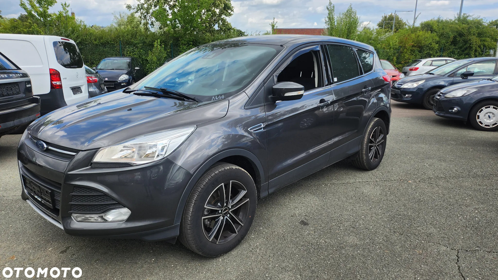 Ford Kuga 1.5 EcoBoost 2x4 Trend - 32