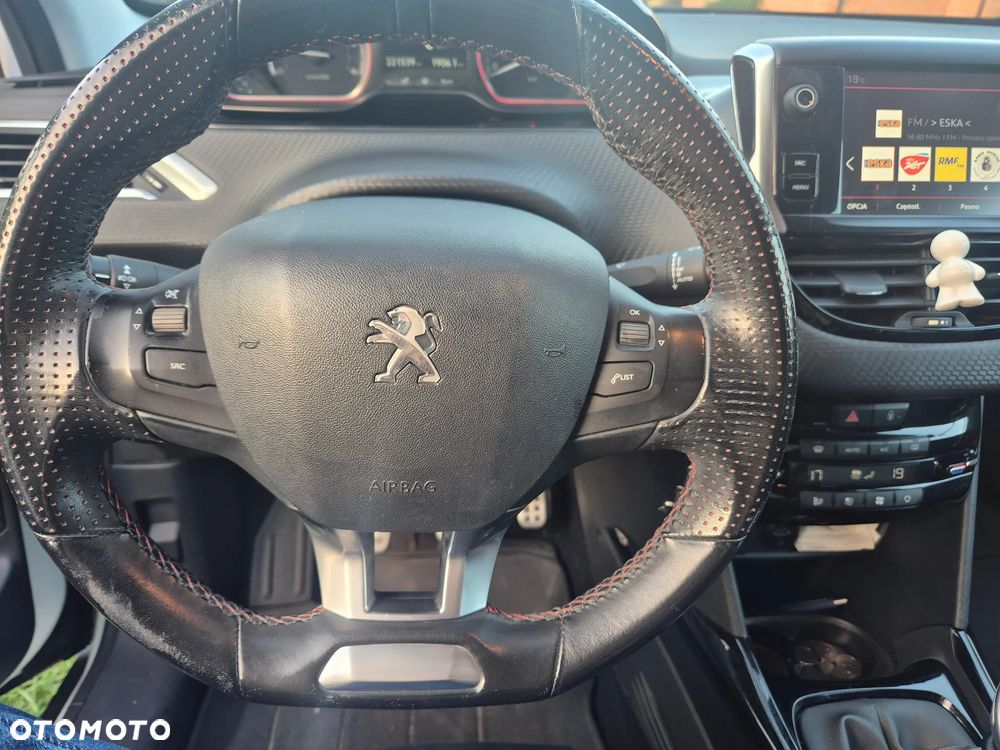 Peugeot 2008 BlueHDi FAP 120 STOP & START GT-Line Edition - 13