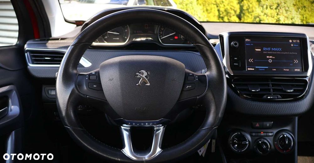 Peugeot 2008 - 23