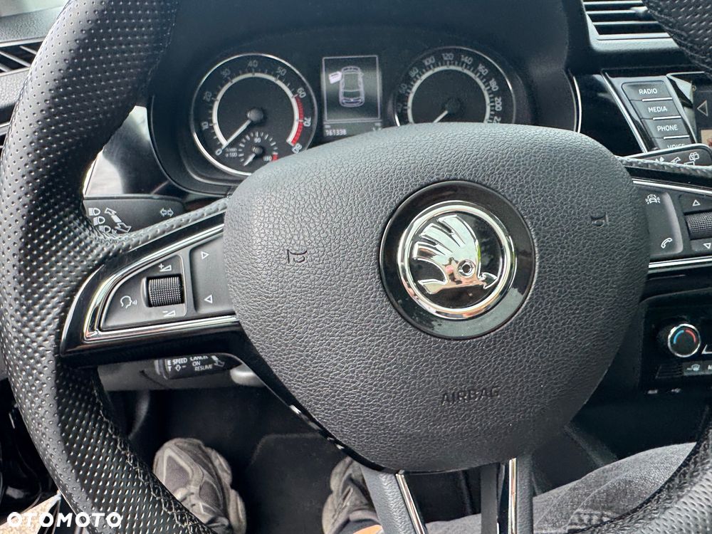 Skoda Fabia 1.0 TSI Monte Carlo - 24