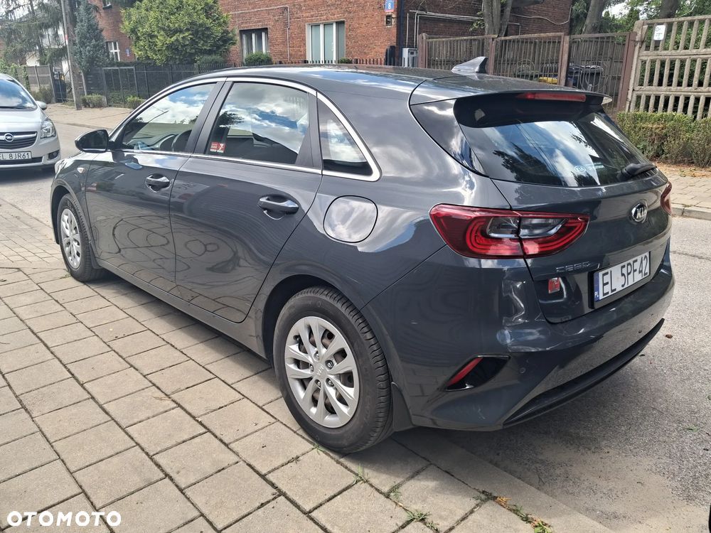 Kia Ceed 1.6 CRDi SCR L Business Line - 3
