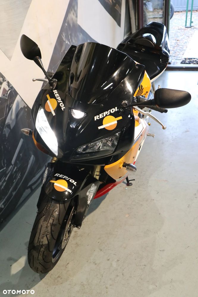 Honda CBR - 4