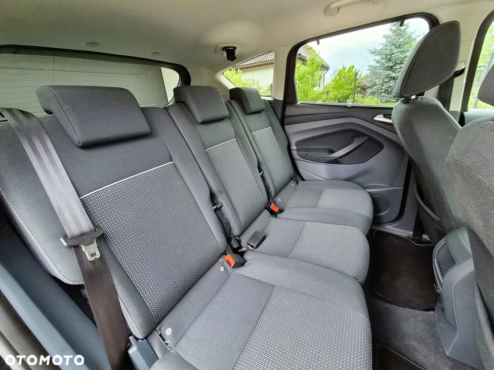 Ford C-MAX - 13