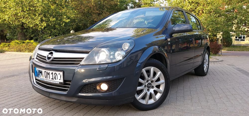 Opel Astra 1.8 Edition - 8