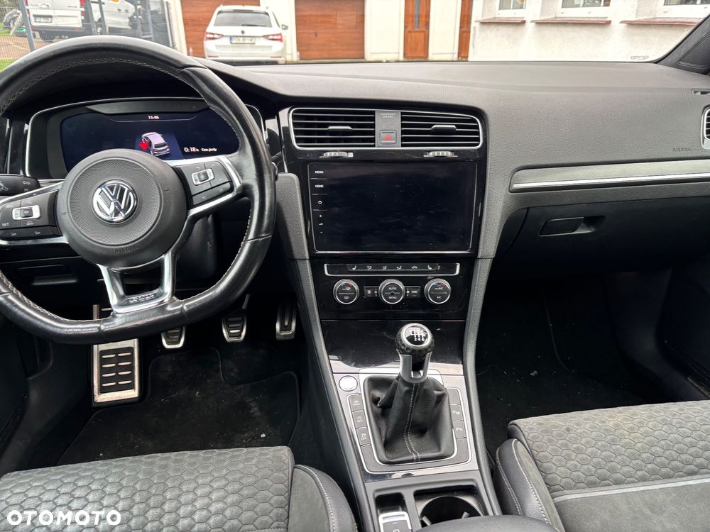 Volkswagen Golf 2.0 TDI BMT GTD - 22