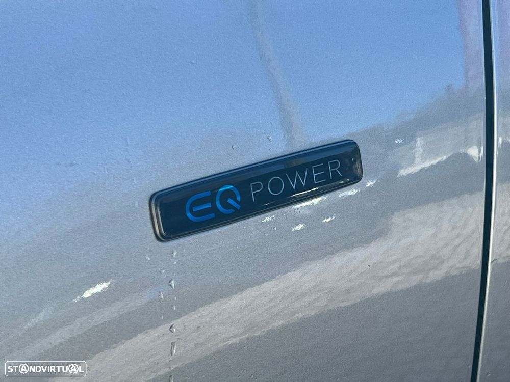 Mercedes-Benz A 250 Limousine e 8G-DCT AMG Line - 3