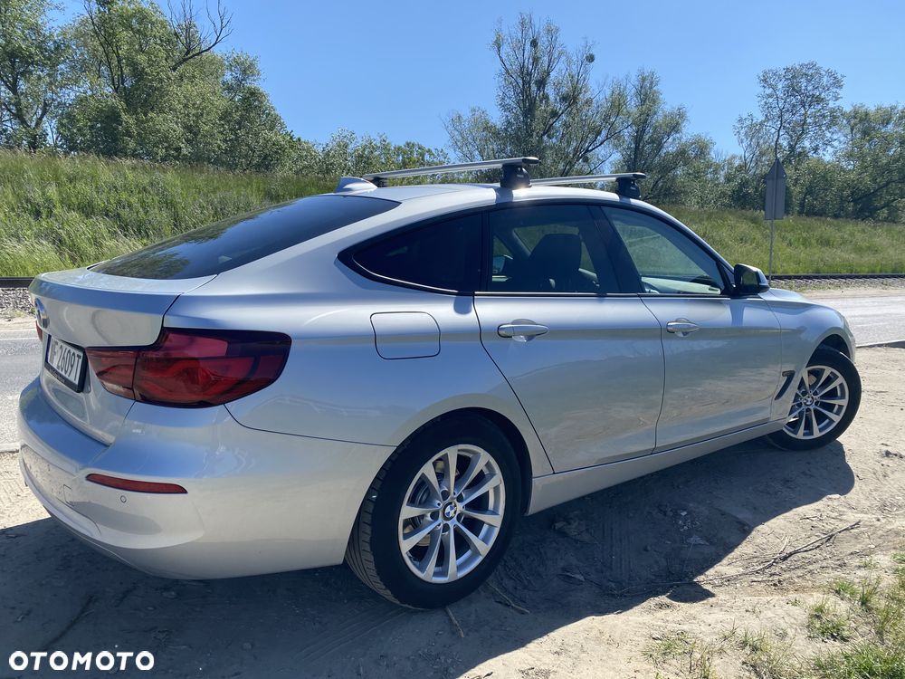 BMW 3GT 320i Advantage - 3