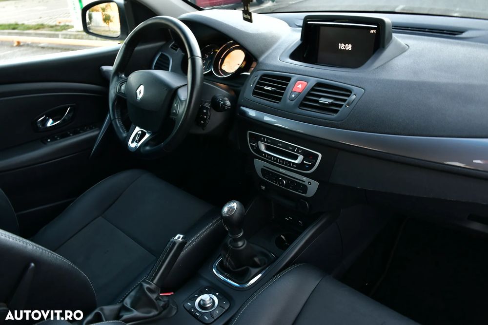 Renault Megane 1.5 dCi Expression - 8