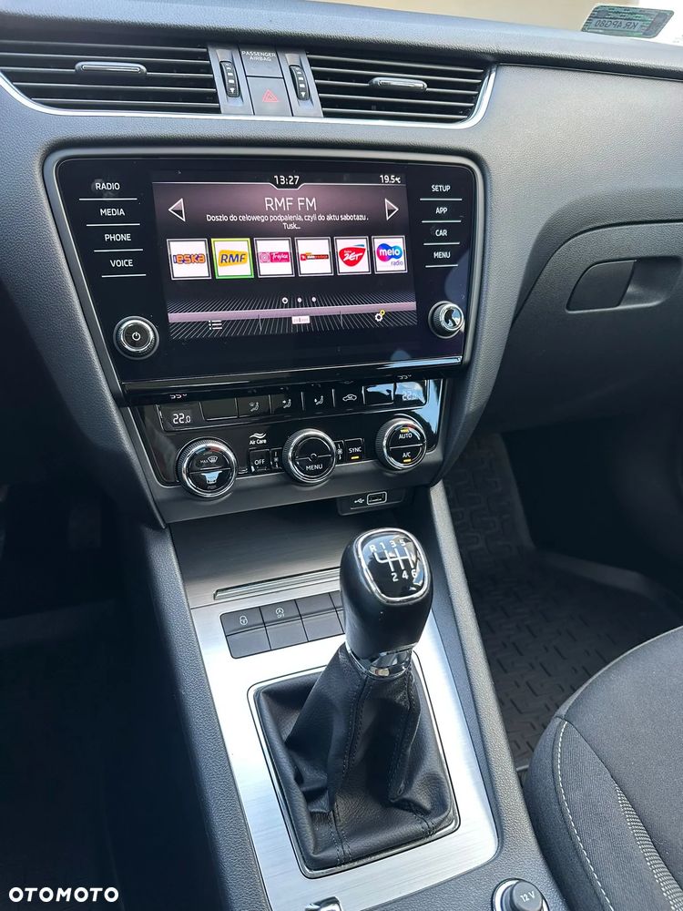 Skoda Octavia 2.0 TDI SCR Ambition - 21