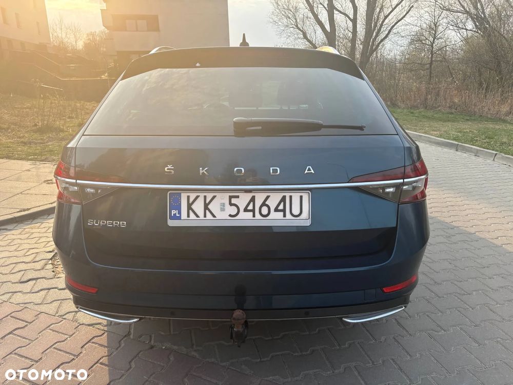 Skoda Superb 2.0 TDI DSG L&K - 9