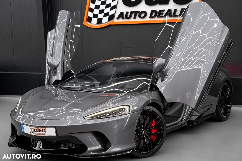 McLaren GT - 1