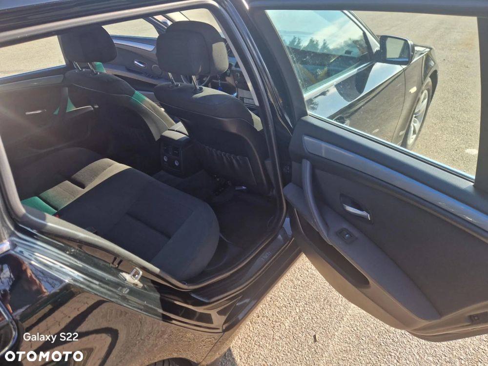 BMW Seria 5 520d - 19