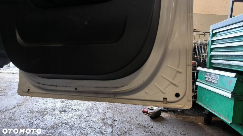 DRZWI PRAWE PRZÓD RENAULT MASTER III O389 - 6