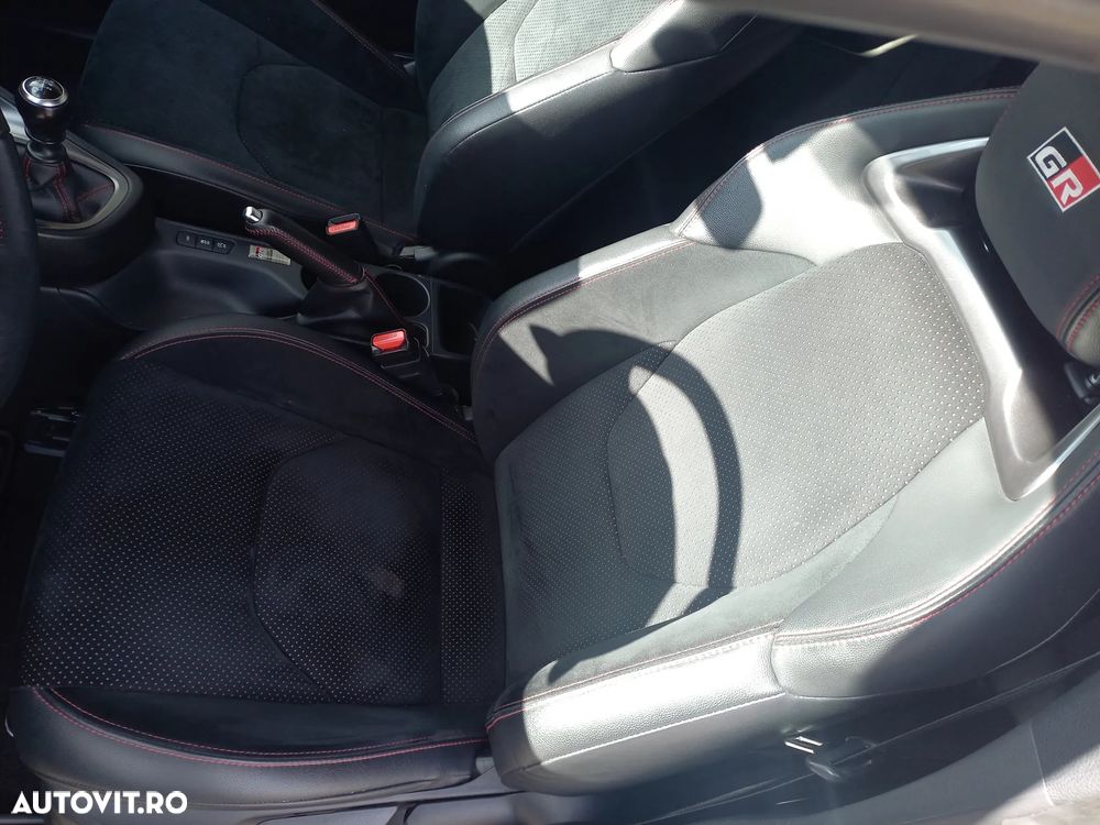 Toyota Yaris GR 1.6l Turbo Performance - 16