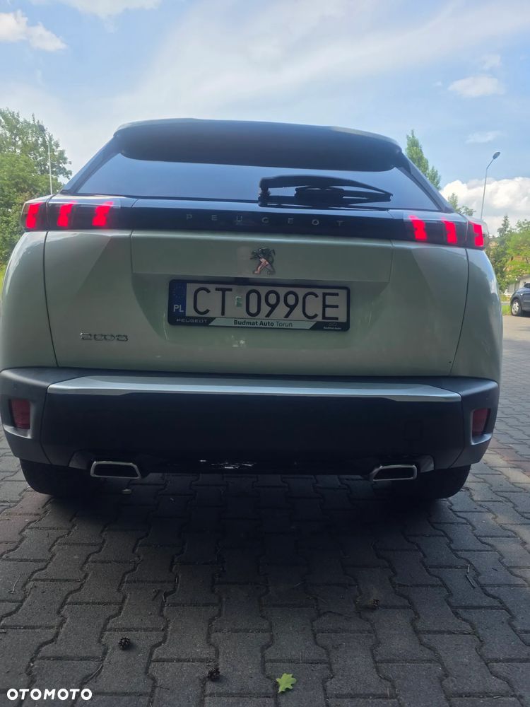 Peugeot 2008 - 11