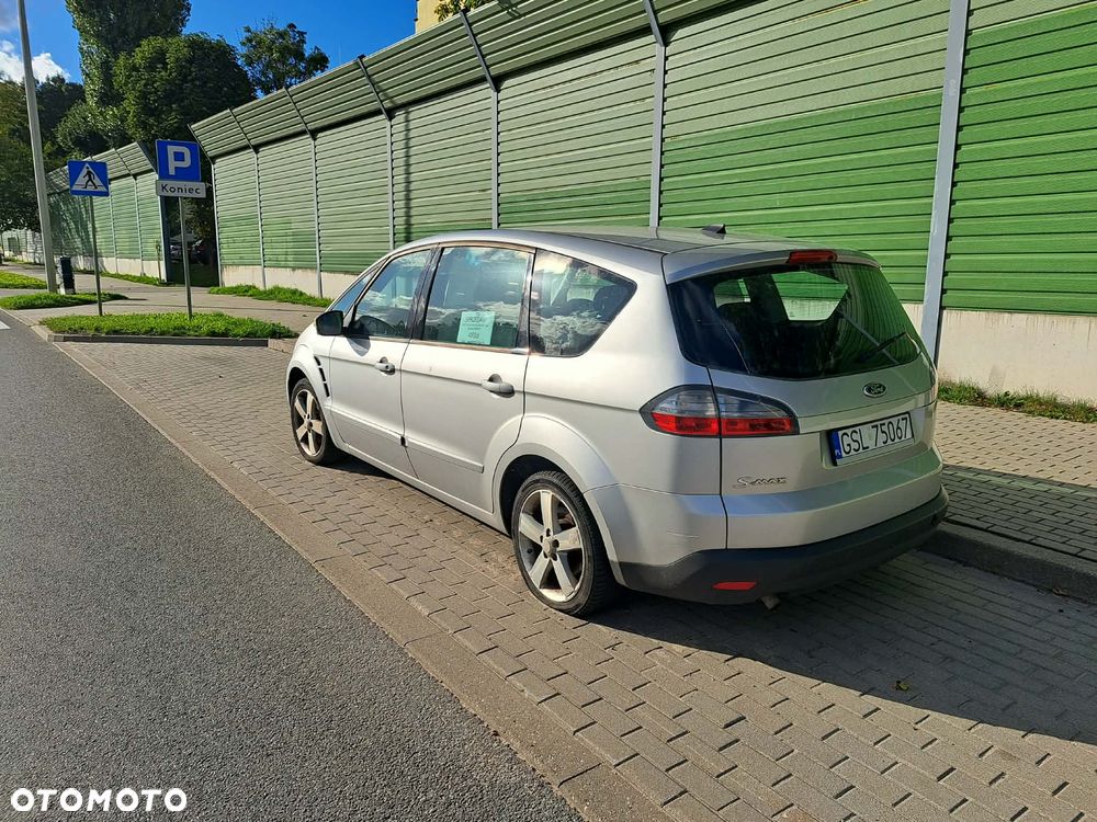 Ford S-Max 2.0 Titanium - 4