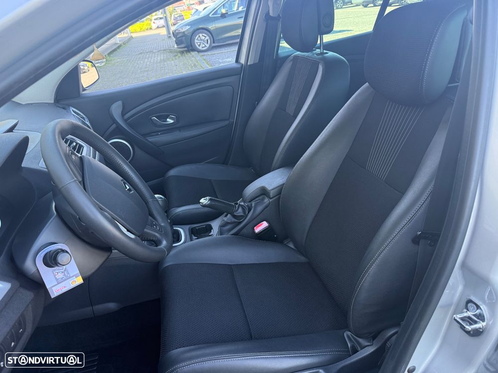 Renault Mégane 1.5 dCi Dynamique Luxe - 18