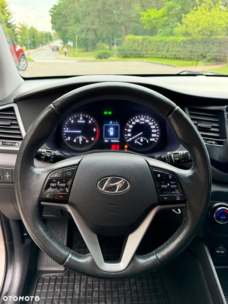 Hyundai Tucson - 30