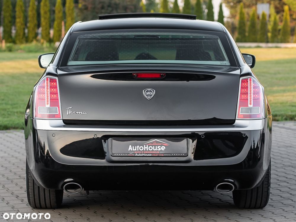 Lancia Thema 3.6 V6 VVT 24V Automatik Executive - 9