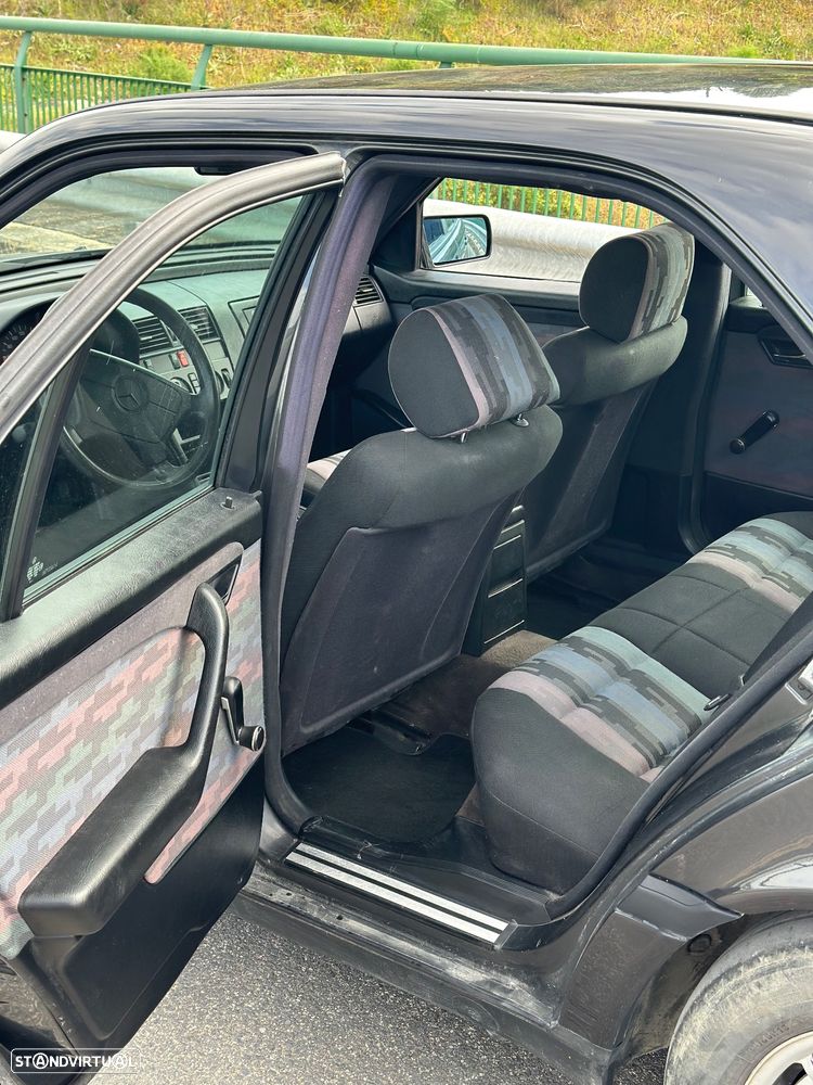 Mercedes-Benz C 220 D - 6