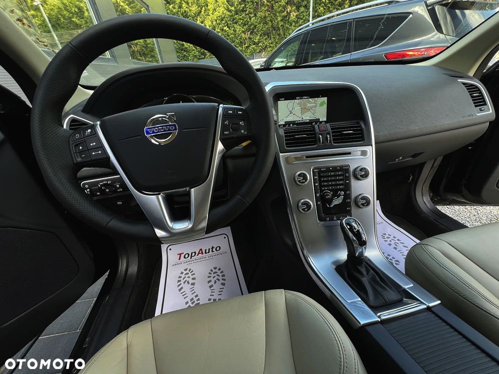 Volvo XC 60 - 29