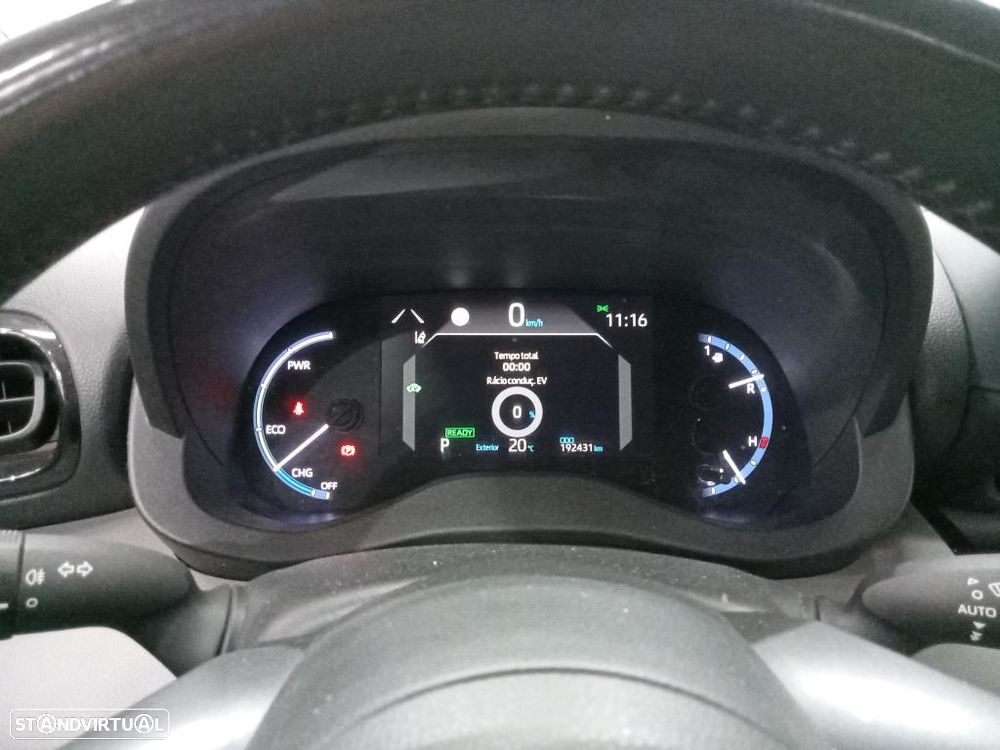 Toyota Yaris Cross 1.5 HDF Comfort - 8