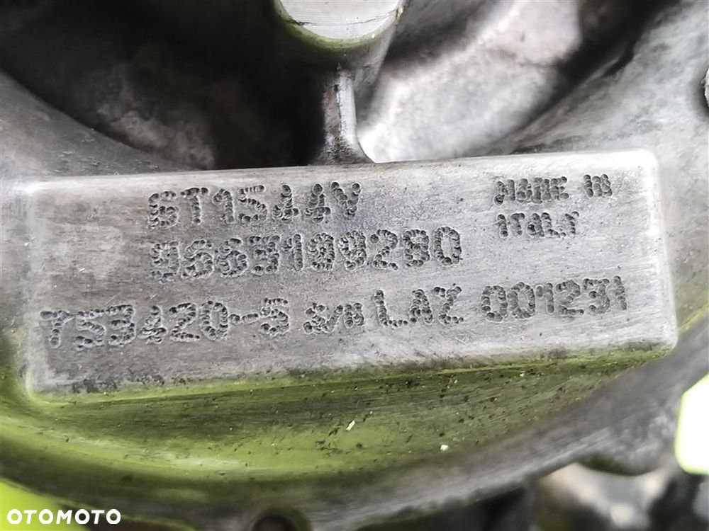 Turbosprężarka turbina Citroen C4 Picasso 9657485480 25378171 GARRETT - 2