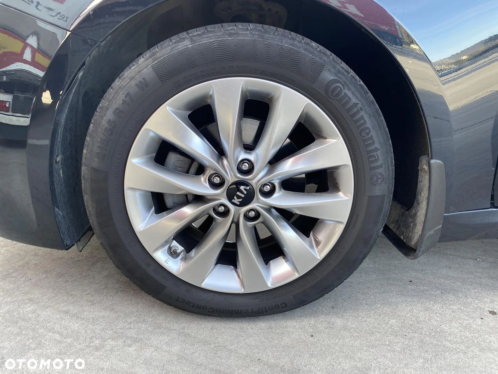 Kia Optima 2.0 L - 18